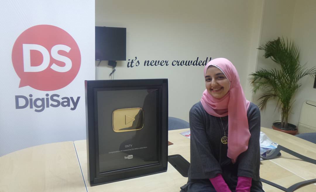 YouTube Gold Play Button 1